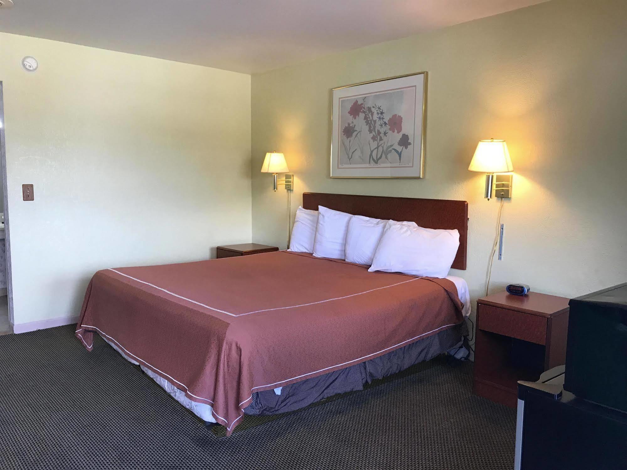 Fairbridge Inn Express - Barrington Экстерьер фото