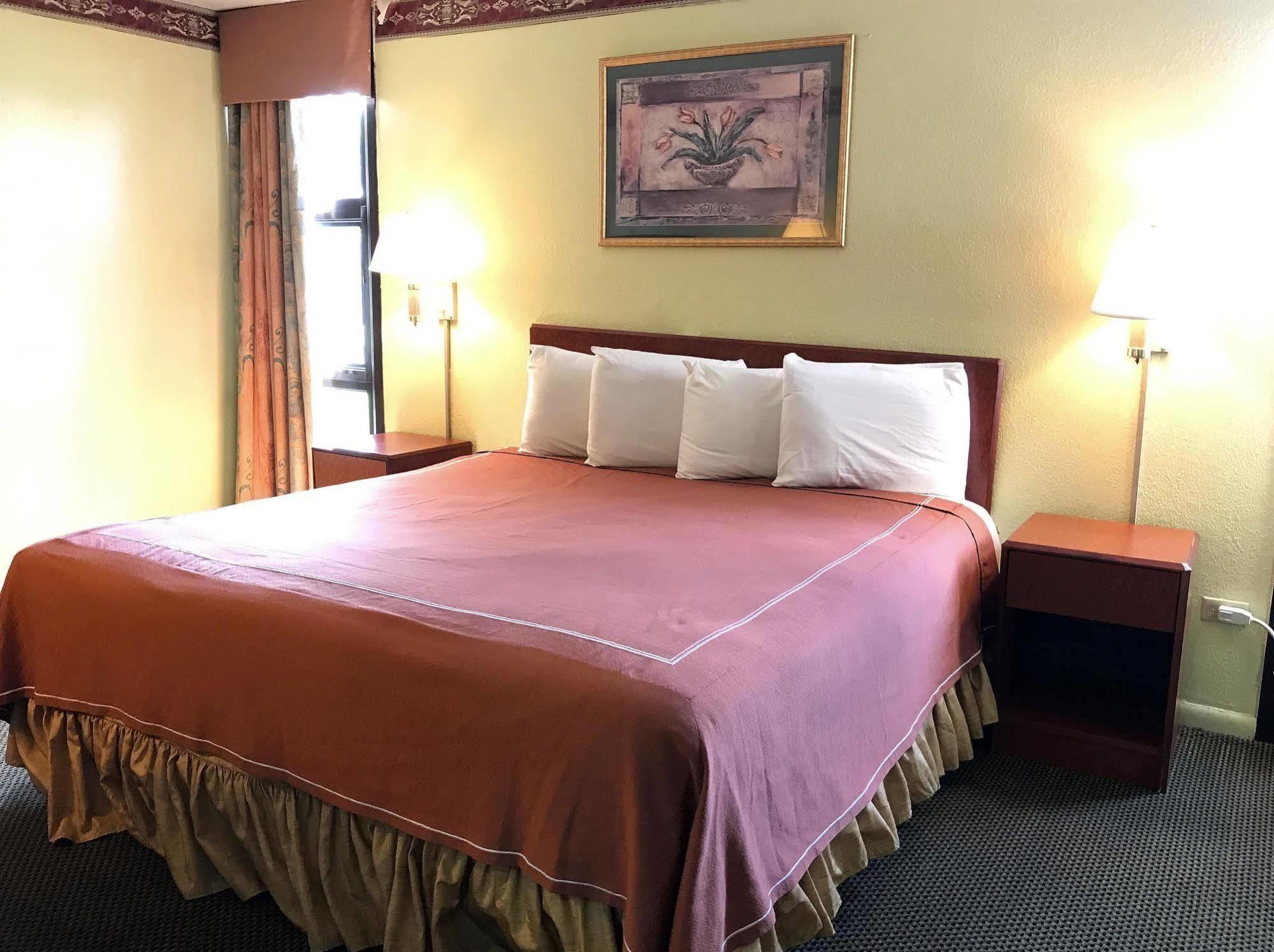 Fairbridge Inn Express - Barrington Экстерьер фото